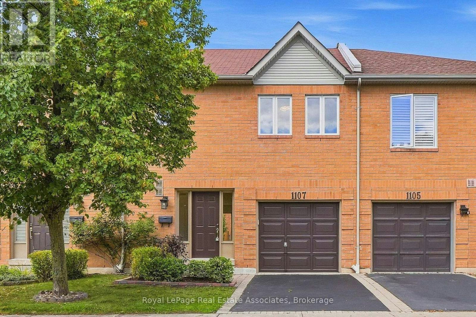 1107 Upper Village Drive, Mississauga, ON, L5E 3H9