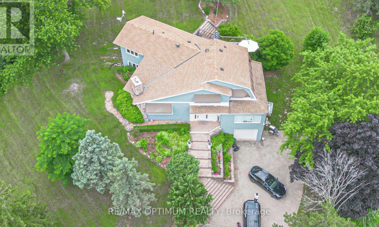 10799 15 Side Road