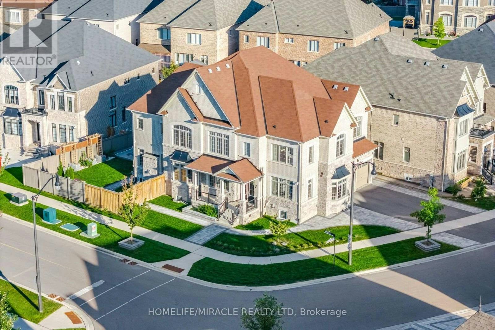 7 Anatolia Street, Brampton, ON, L6P 4L3