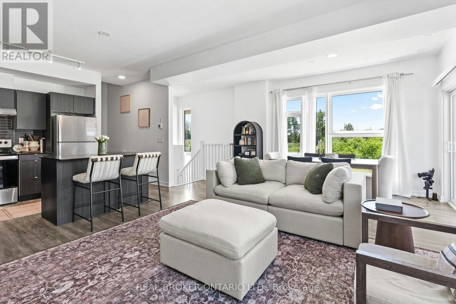 1-1121 Cooke Boulevard, Burlington, ON, L7T 0C3