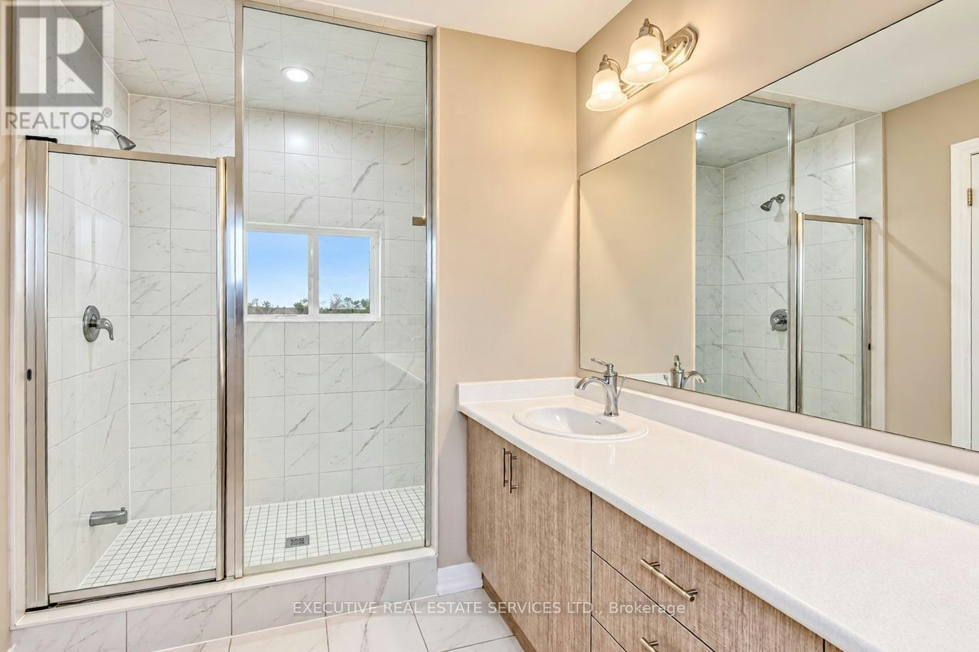 7 Crossmore Crescent, Cambridge, ON, N1S 0C7 - 27