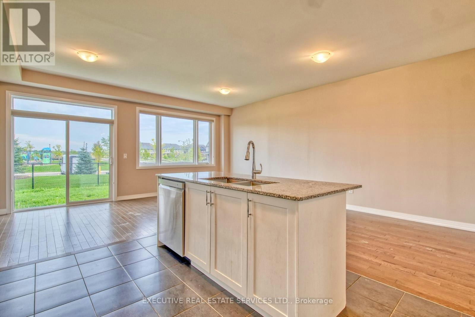 7 Crossmore Crescent, Cambridge, ON, N1S 0C7 - 19