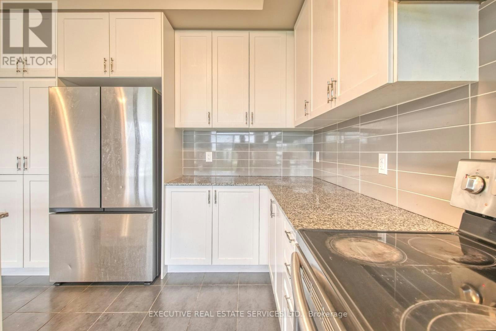 7 Crossmore Crescent, Cambridge, ON, N1S 0C7 - 18
