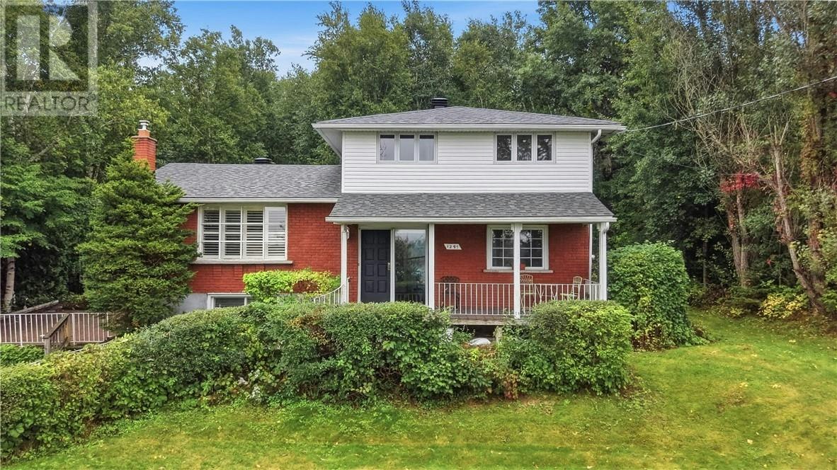 1291 Lakewood Drive, Greater Sudbury, ON, P3E 6H9