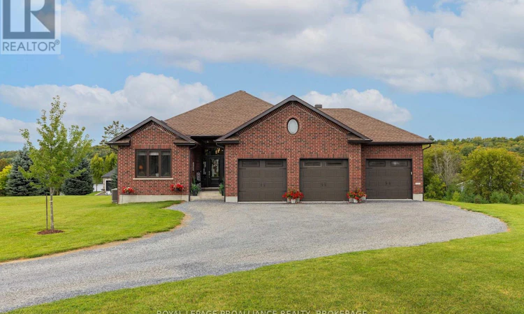 4 Sandstone Court