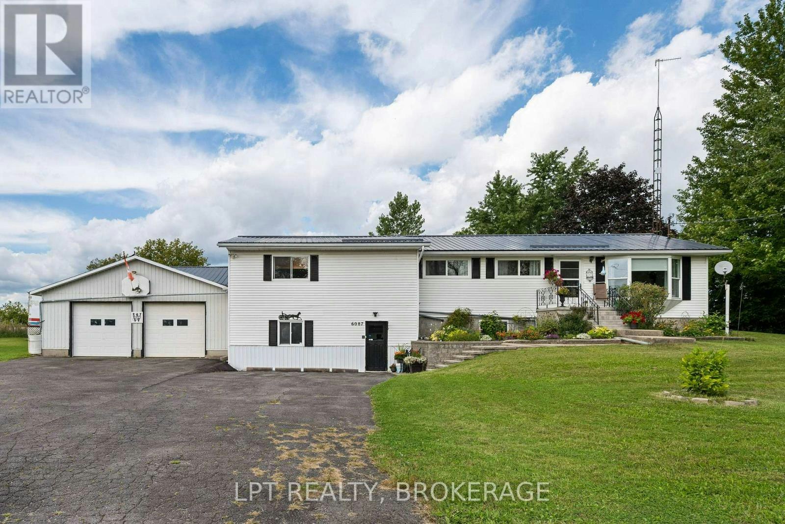 6087 County 2 Road Road, Loyalist, ON, K0H 2H0