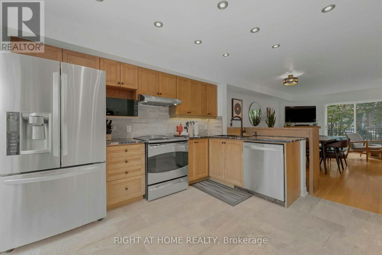 581 Lisgar Street, Ottawa, ON, K1R 5H6 - 18