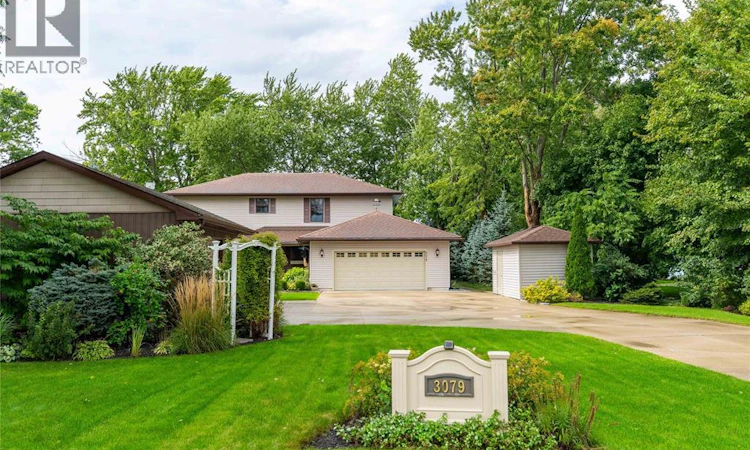 3079 St. Clair Parkway