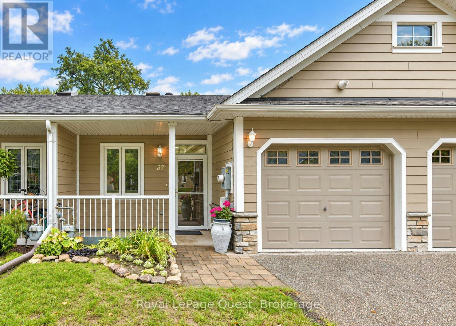 37 Riverwalk Drive, Severn, ON, L0K 1E0