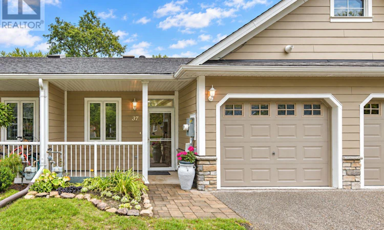 37 Riverwalk Drive
