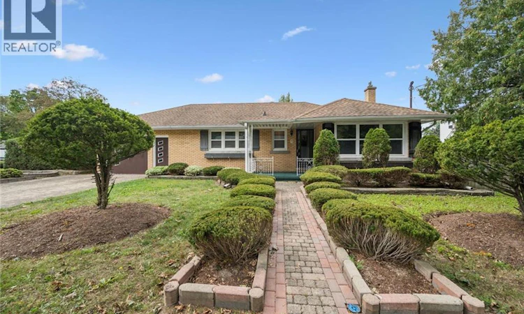 7 Admiral Road