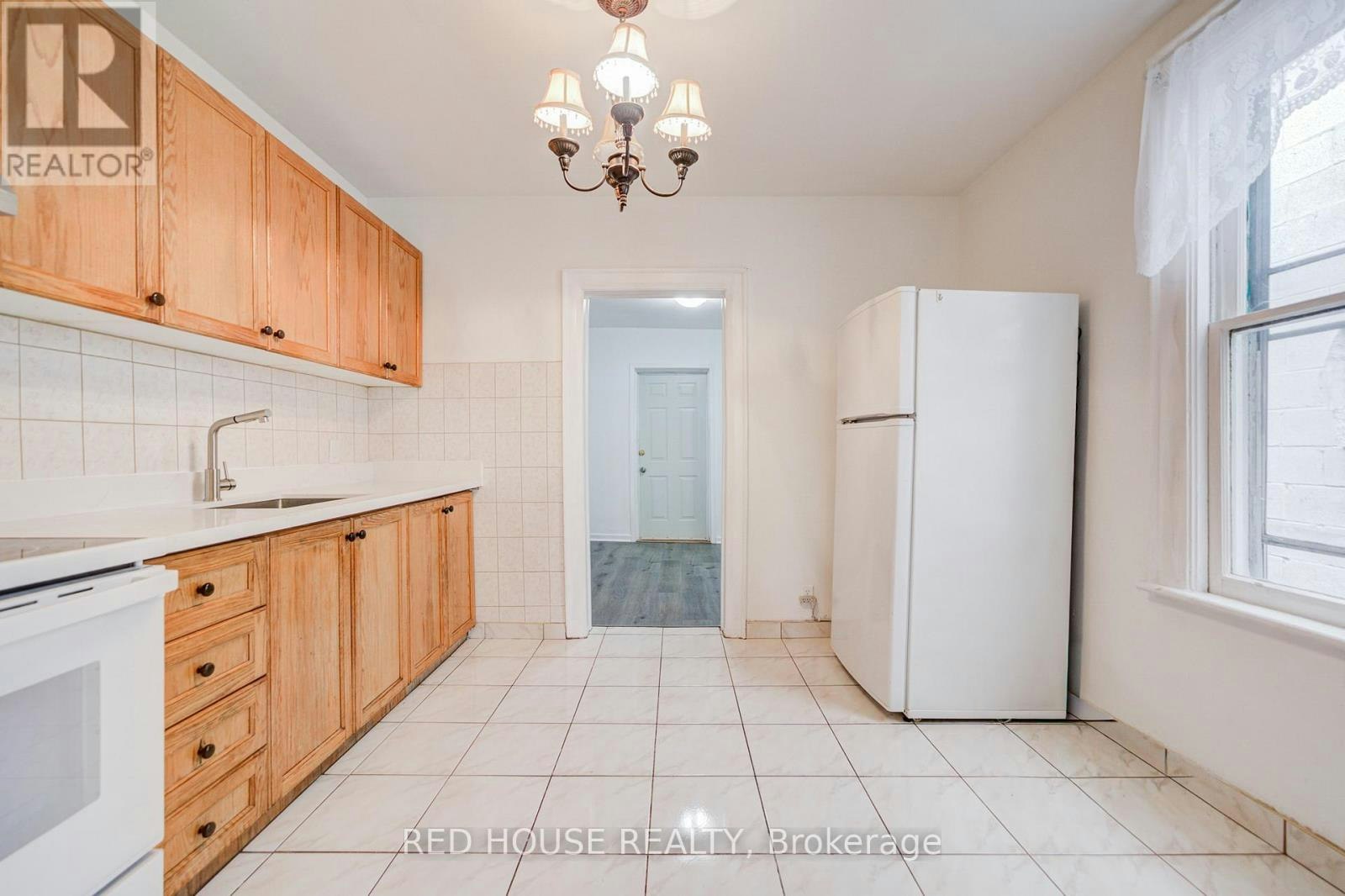 782 Dundas Street W, Toronto, ON, M6J 1V1 - 17