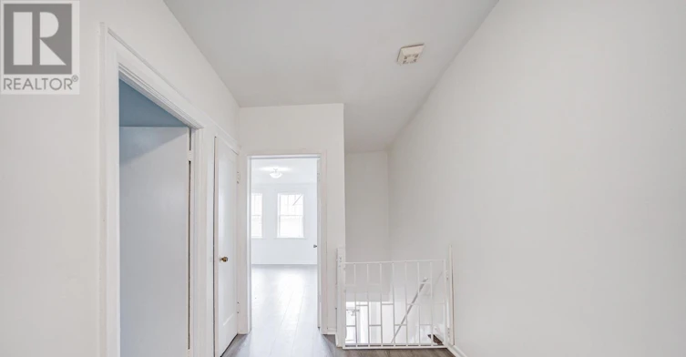 782 Dundas Street W, Toronto, ON, M6J 1V1 - 4
