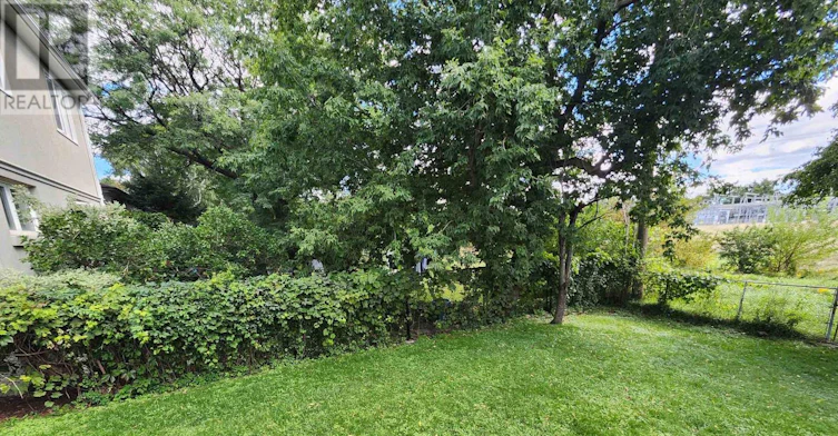 MAIN-37 Summerside Crescent, Toronto, ON, M2H 1W9 - 12