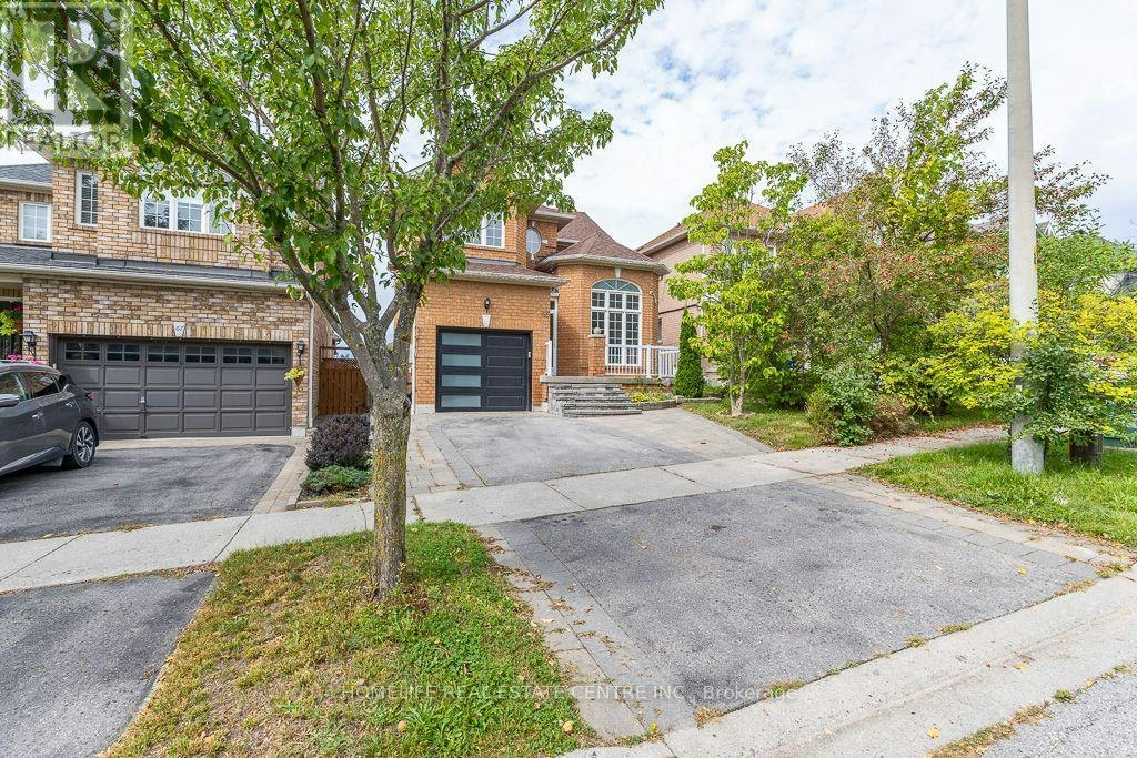 65 Batt Crescent, Ajax, ON, L1T 4L8 - 2