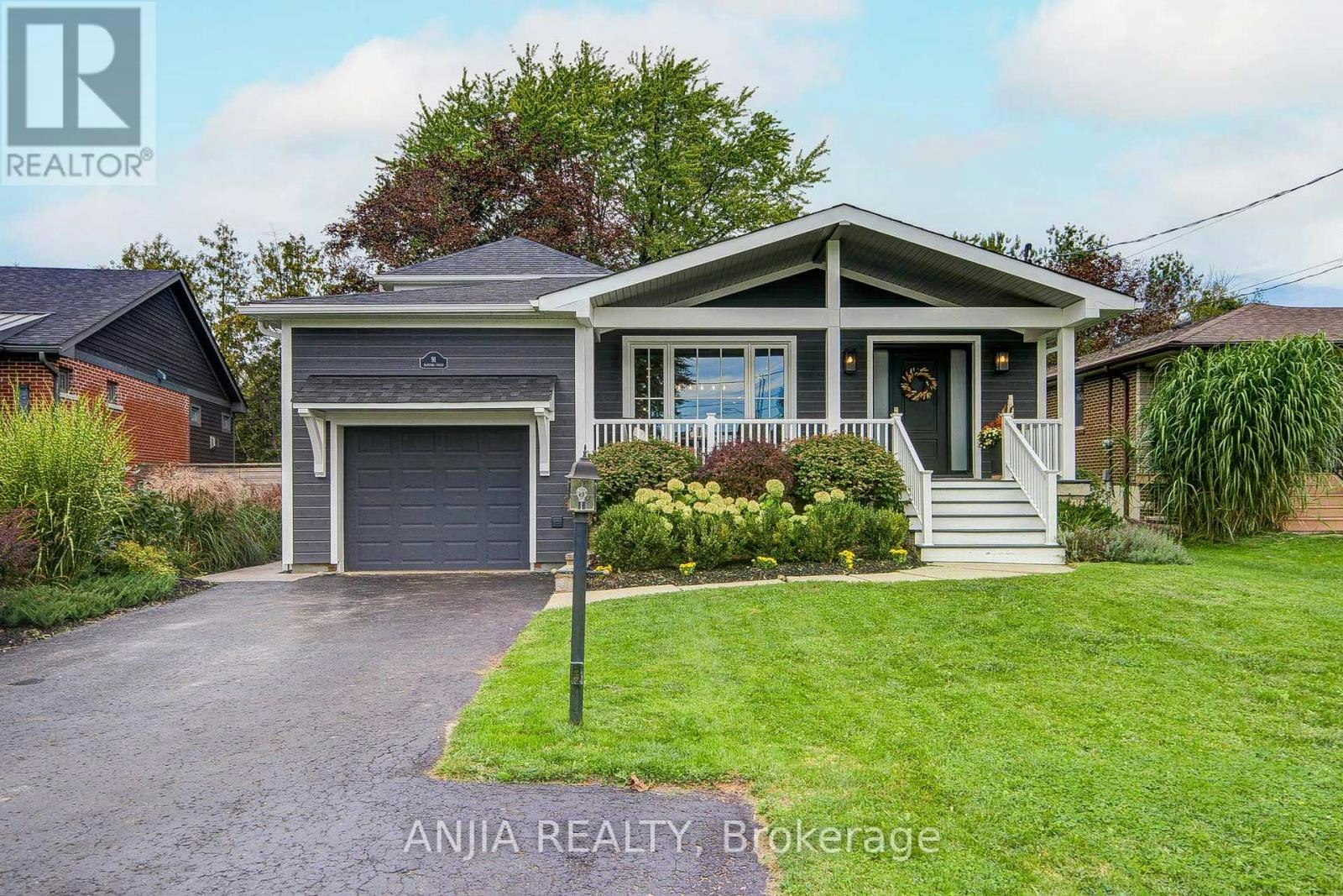 91 Manitoba Street, Whitchurch-Stouffville, ON, L4A 4T3