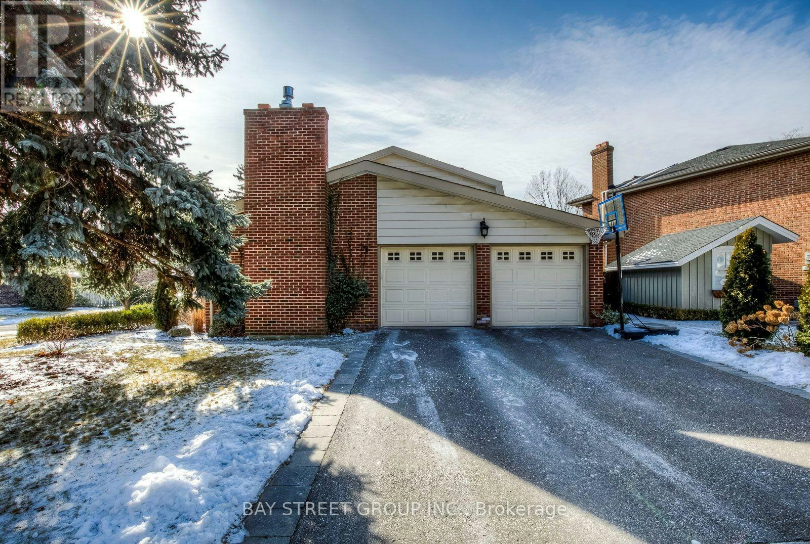 485 Carlton Drive, Oakville, ON, L6J 5X2 - 3