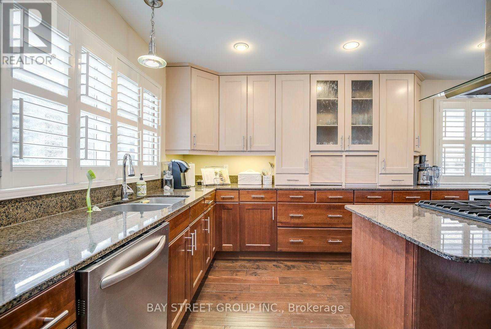 485 Carlton Drive, Oakville, ON, L6J 5X2 - 12