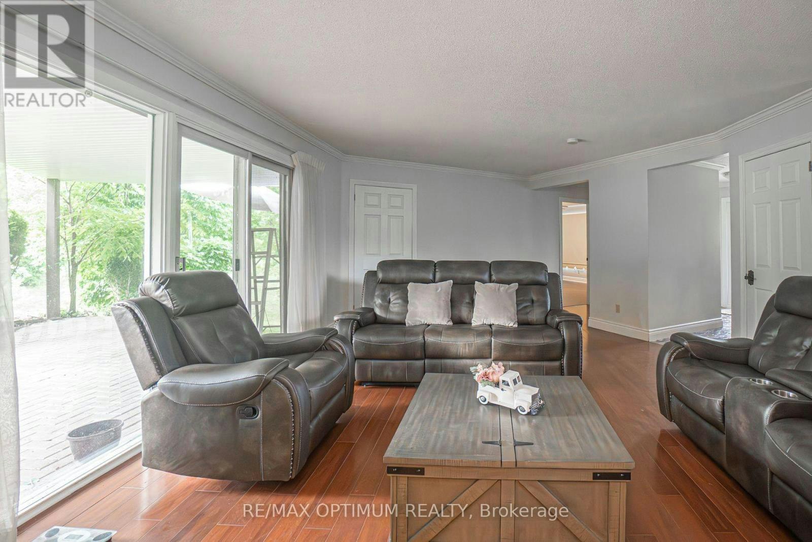 10799 15 Side Road, Halton Hills, ON, L7G 4S6 - 9