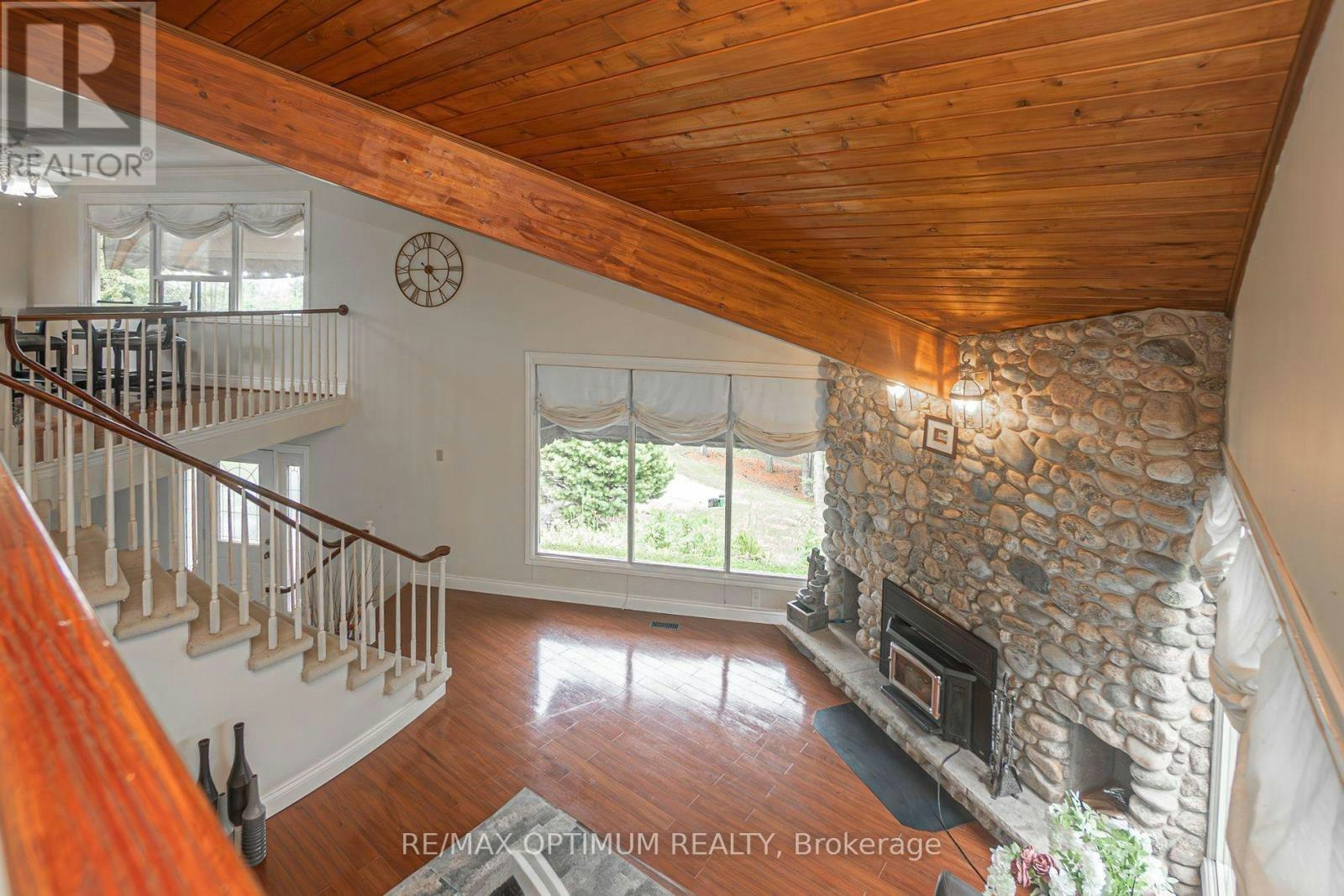 10799 15 Side Road, Halton Hills, ON, L7G 4S6 - 10