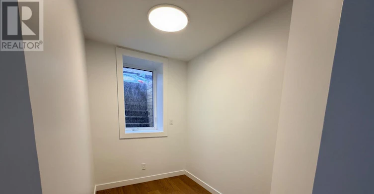 LOWER-152 Medland Street, Toronto, ON, M6P 2N5 - 14