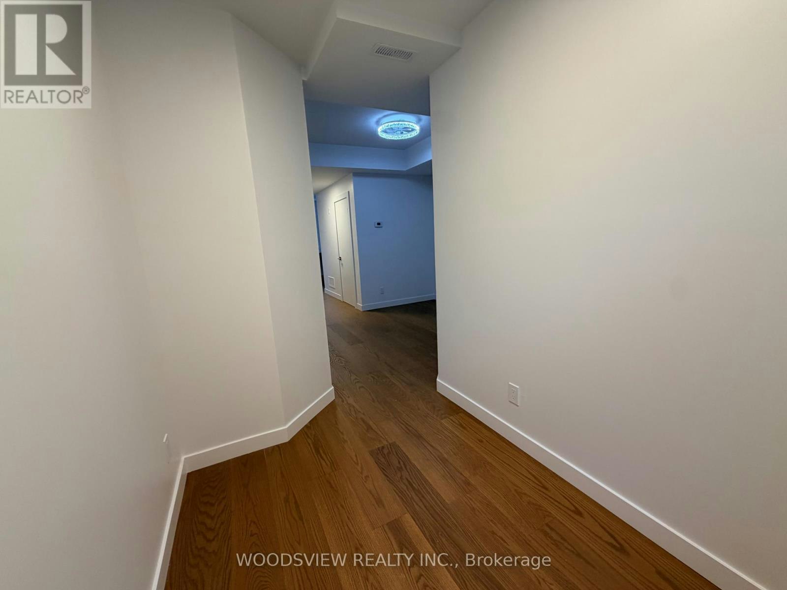 LOWER-152 Medland Street, Toronto, ON, M6P 2N5 - 16