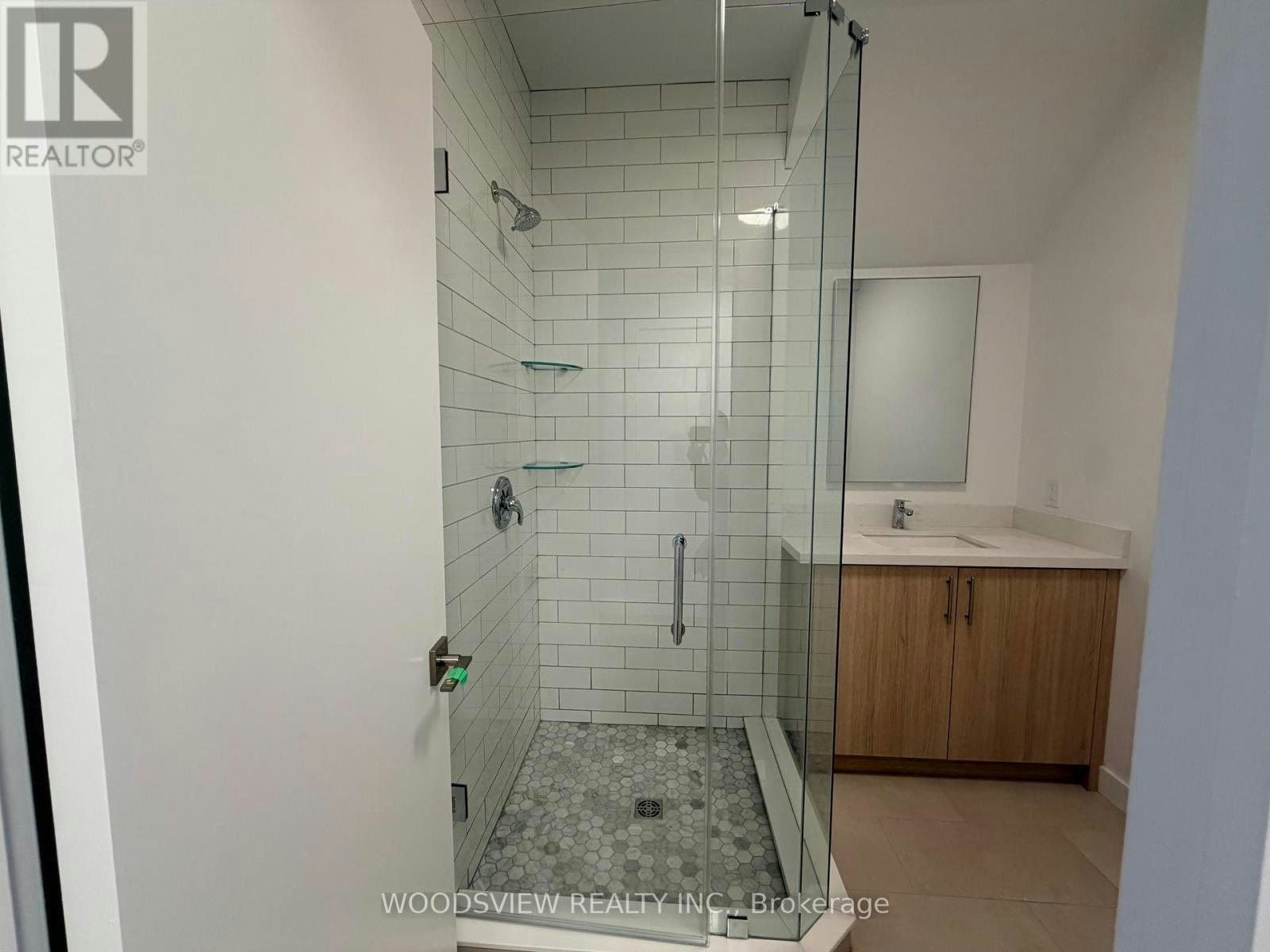 LOWER-152 Medland Street, Toronto, ON, M6P 2N5 - 23