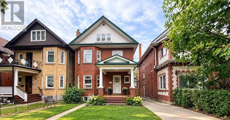 LOWER-152 Medland Street, Toronto, ON, M6P 2N5