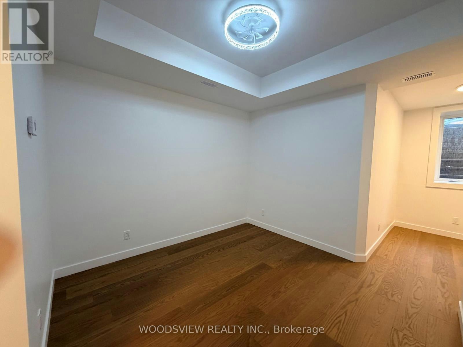 LOWER-152 Medland Street, Toronto, ON, M6P 2N5 - 13