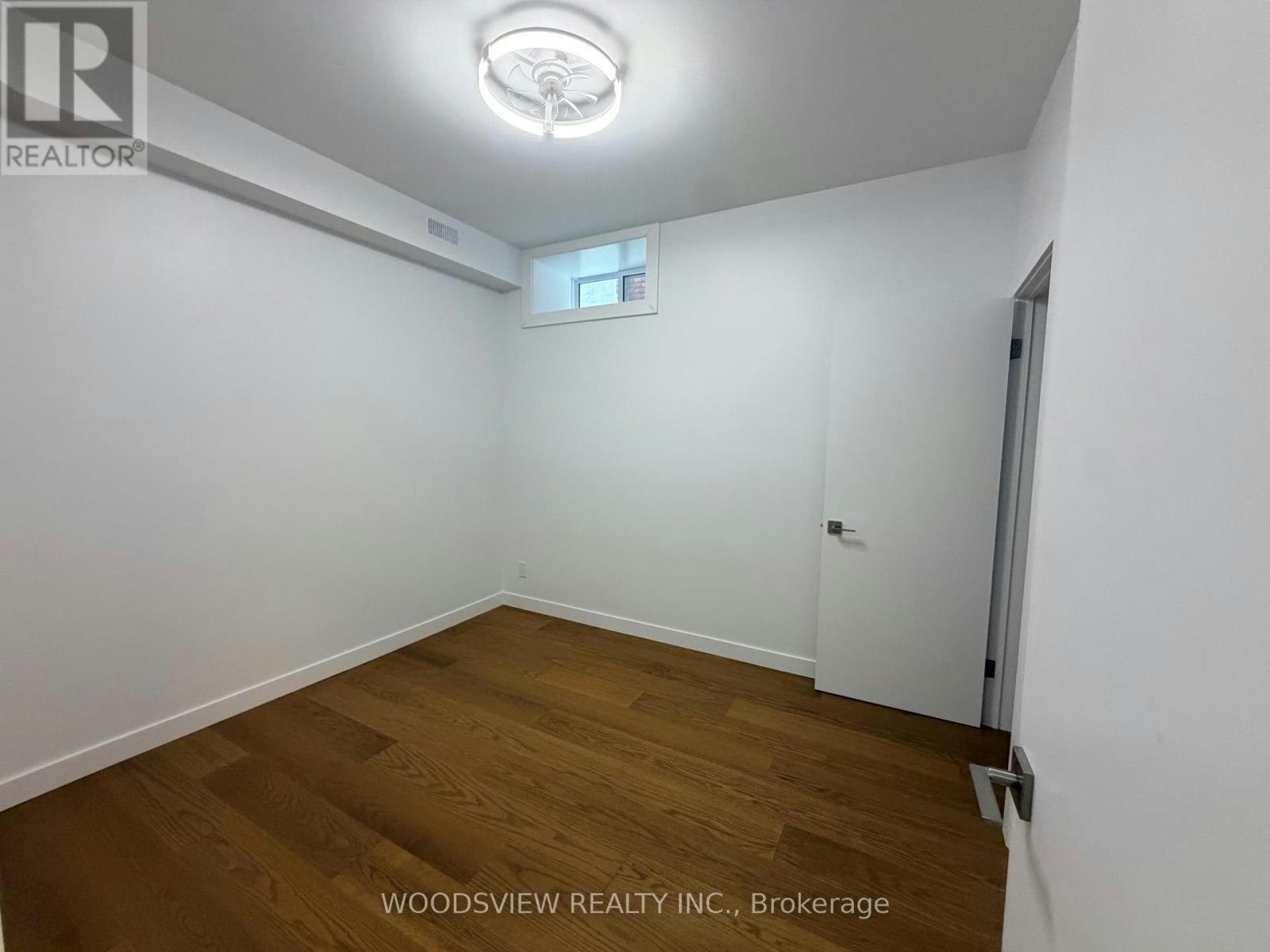 LOWER-152 Medland Street, Toronto, ON, M6P 2N5 - 20