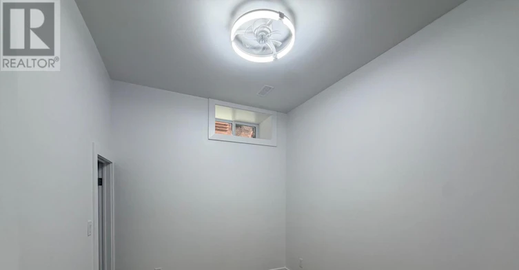LOWER-152 Medland Street, Toronto, ON, M6P 2N5 - 18