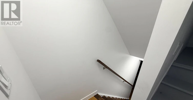 LOWER-152 Medland Street, Toronto, ON, M6P 2N5 - 6
