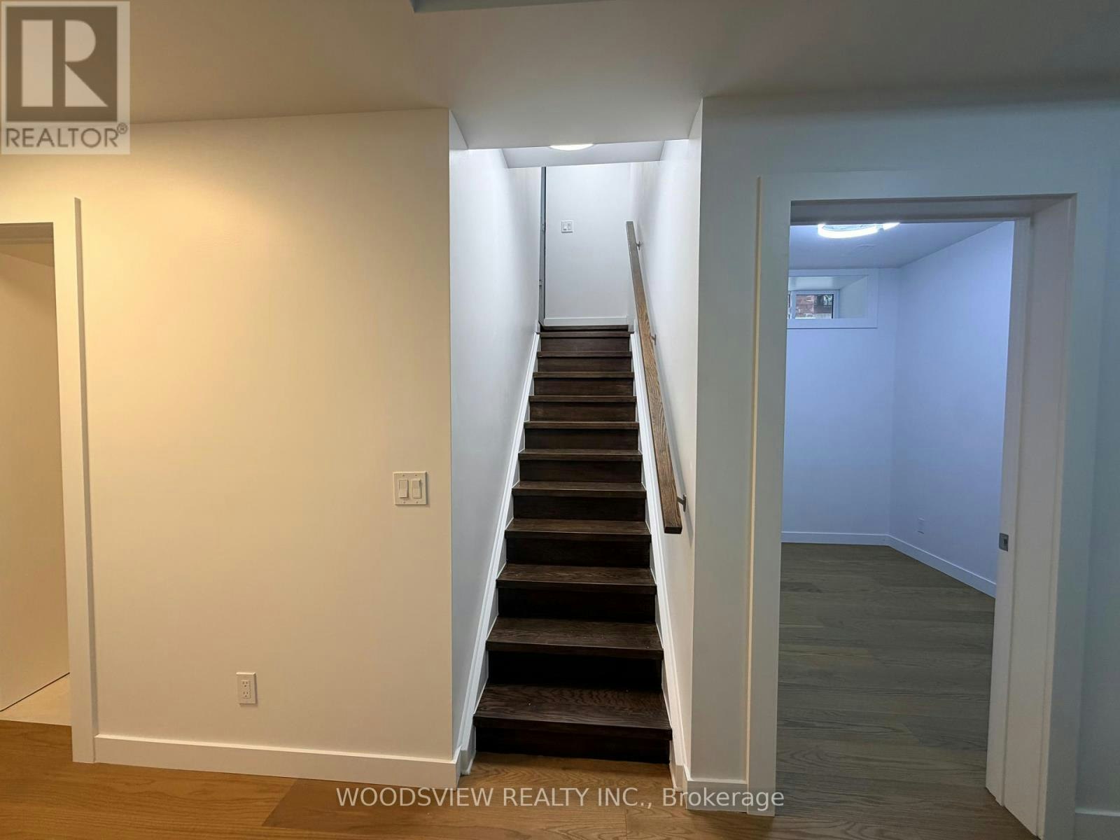 LOWER-152 Medland Street, Toronto, ON, M6P 2N5 - 26