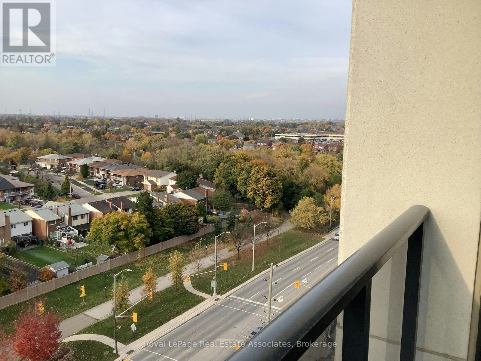 1004-202 Burnhamthorpe Road E, Mississauga, ON, L5A 4L4 - 7