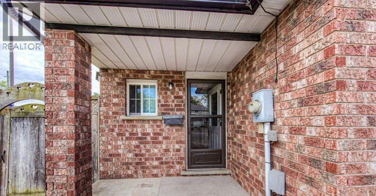 2A Paisley Heights, Cambridge, ON, N1R 1B5 - 4