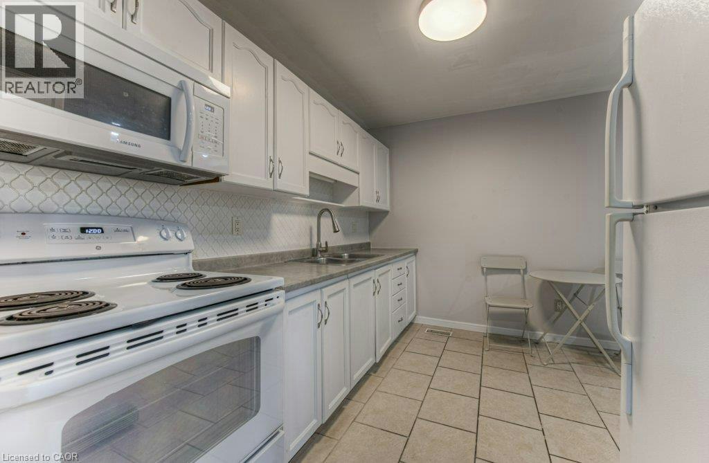 2A Paisley Heights, Cambridge, ON, N1R 1B5 - 12