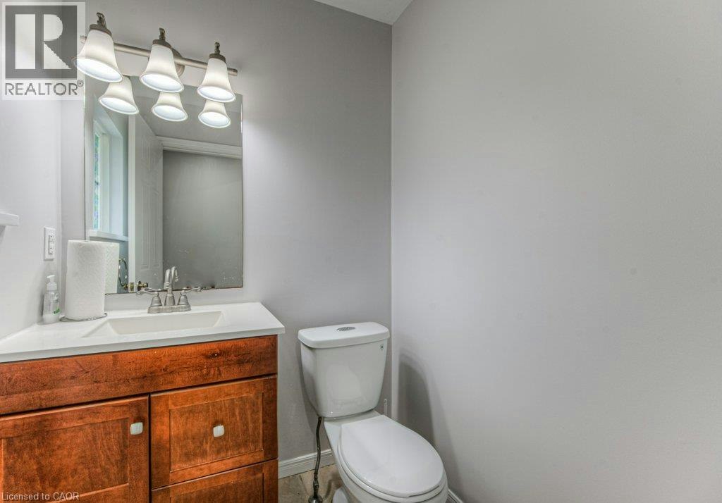 2A Paisley Heights, Cambridge, ON, N1R 1B5 - 7