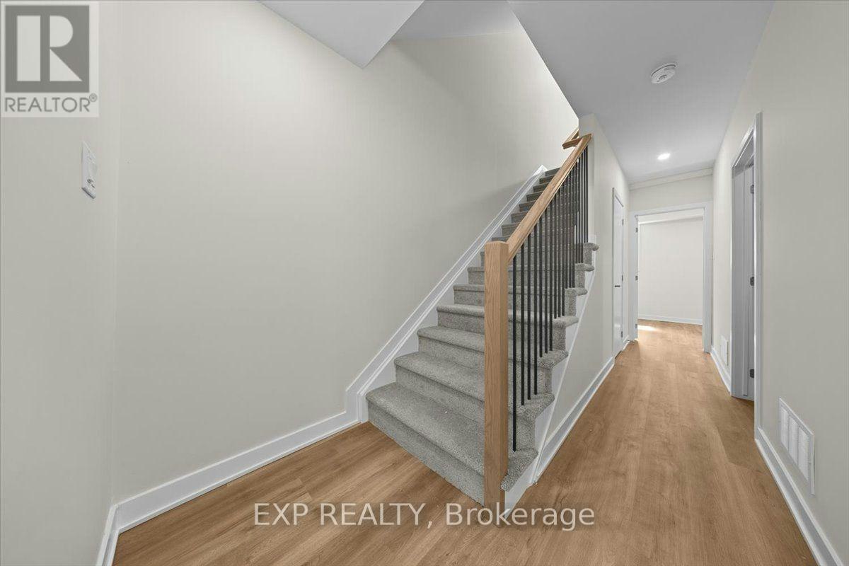 213 Antelope Private, Ottawa, ON, K2W 0C7 - 10