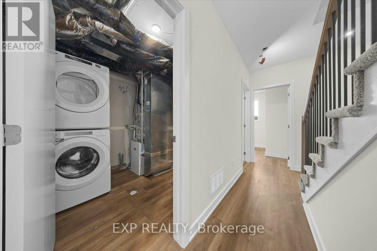 213 Antelope Private, Ottawa, ON, K2W 0C7 - 11