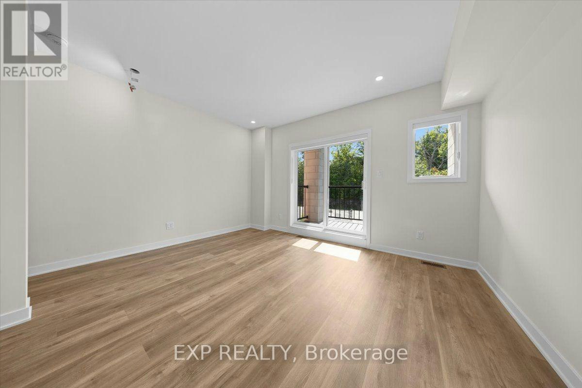 213 Antelope Private, Ottawa, ON, K2W 0C7 - 4