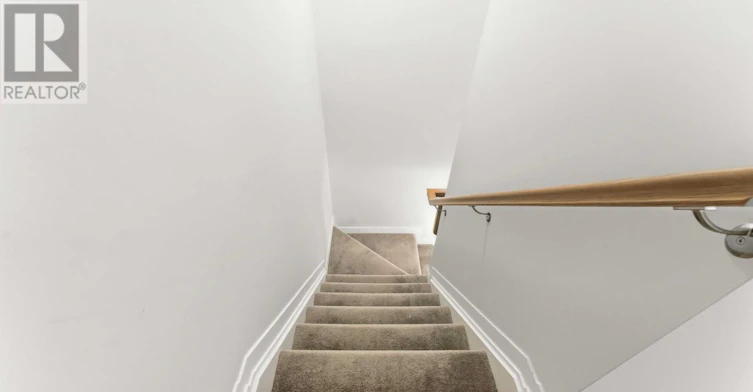 206 Parnian Private, Manotick, ON, K2J 6H3 - 12