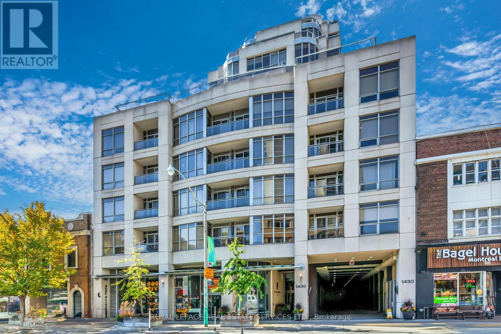 207-1430 Yonge Street, Toronto, ON, M4T 1Y6