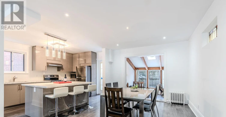 47 Maxwell Avenue, Toronto, ON, M5P 2B4 - 4