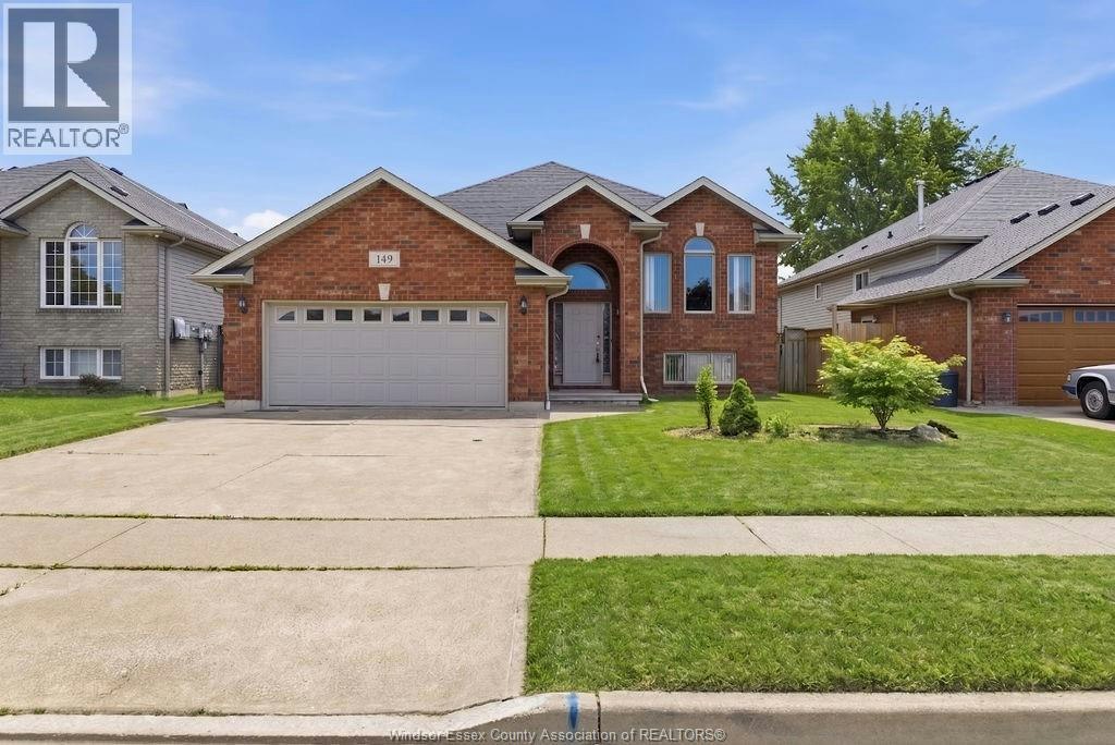 149 Amy Croft Drive, Lakeshore, ON, N8K 1E3