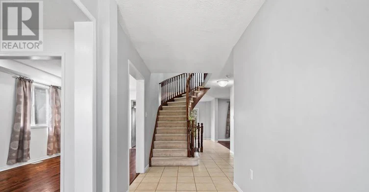 MAIN & 2ND FLOOR-50 Stunden Lane, Barrie, ON, L4N 0H1 - 3