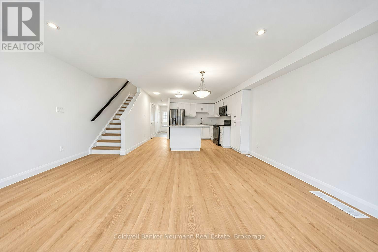 4A-145 Creek Drive SOUTH, Kitchener, ON, N2P 2N3 - 4