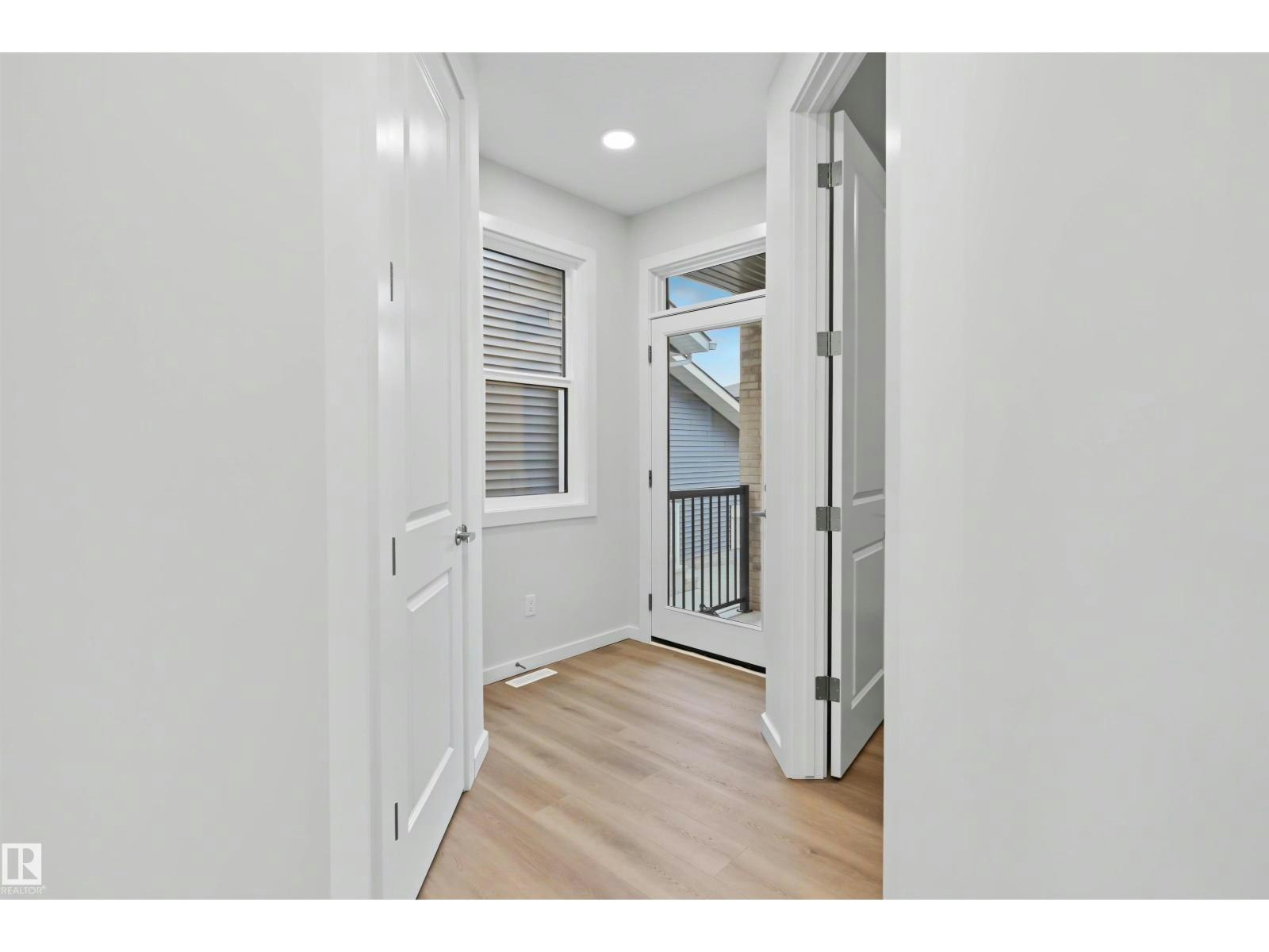 2345 Muckleplum Wy SW - 3