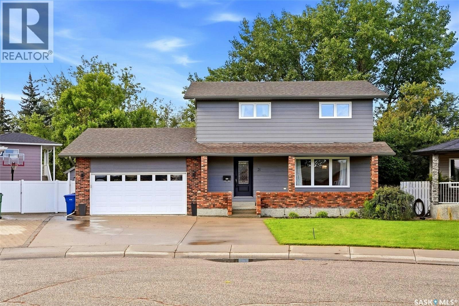 29 Thorn Crescent, Moose Jaw, SK, S6J 1J3