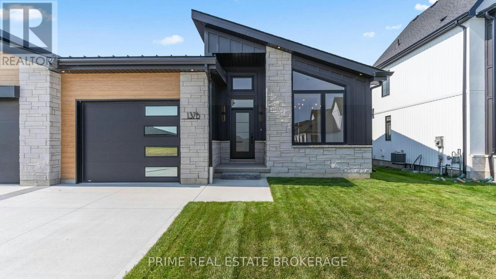 B-137 Harvest Lane, Dutton, ON, N0L 1J0