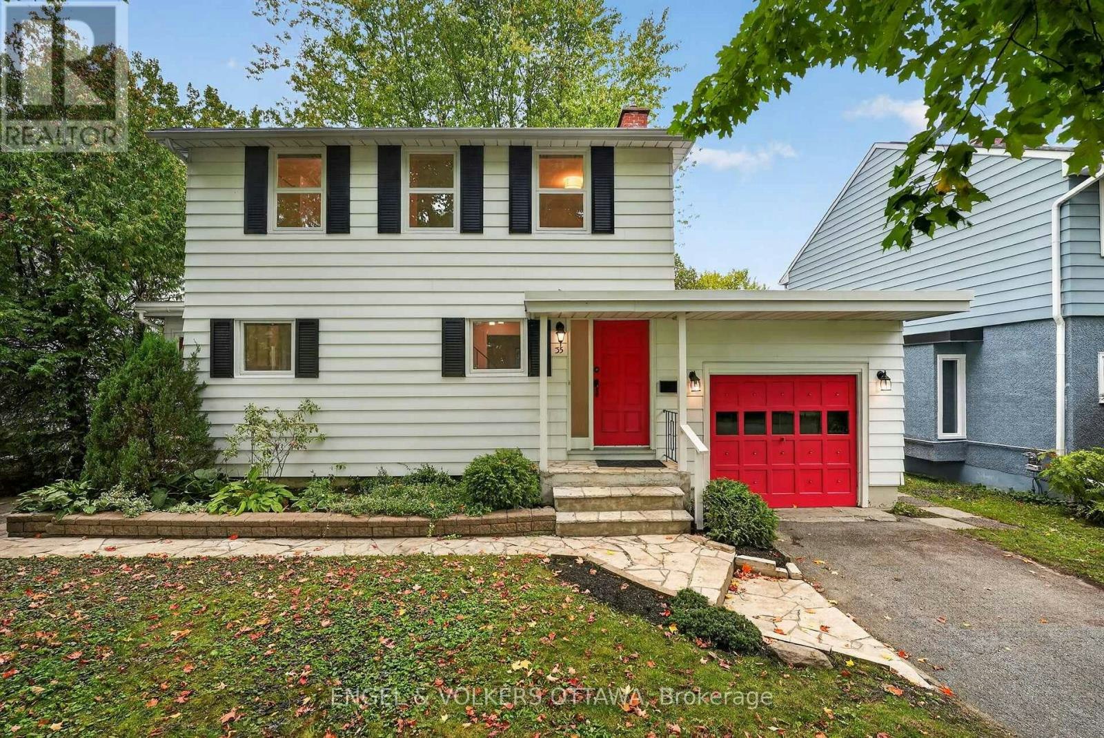 35 Bedford Crescent, Ottawa, ON, K1K 0E6